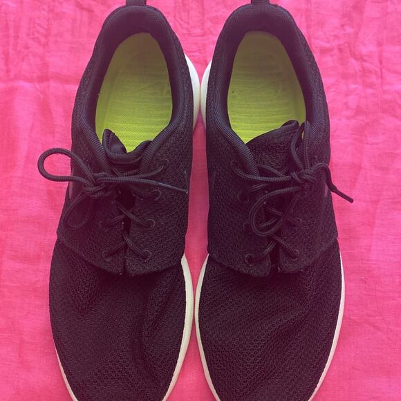 Nike Roshe Run Training shoes- Sz 10 - Picture 1 of 12